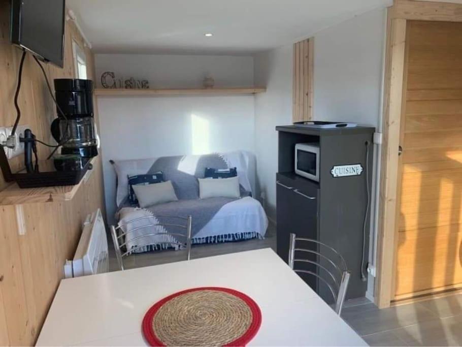 Logement - Les Epesses Ngoại thất bức ảnh